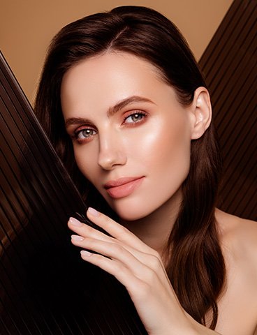 Lifting cervico-facial à Marseille : la solution pour l’ovale et le cou ✨